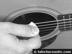 how to hold pick